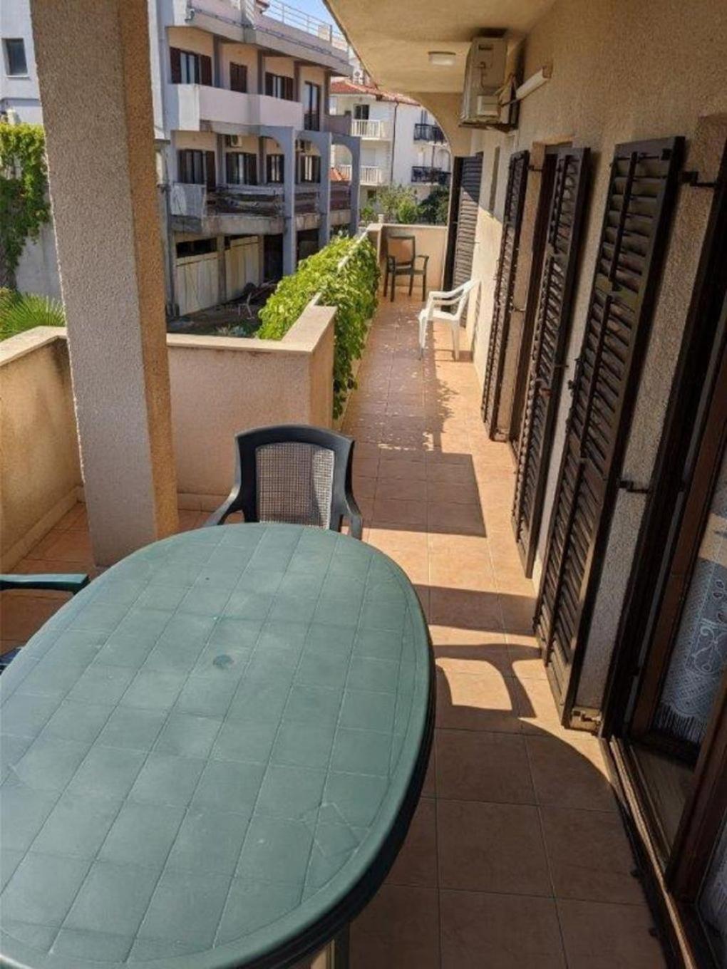 Apartments Biserka - 50 M From Beach Trogir Dış mekan fotoğraf