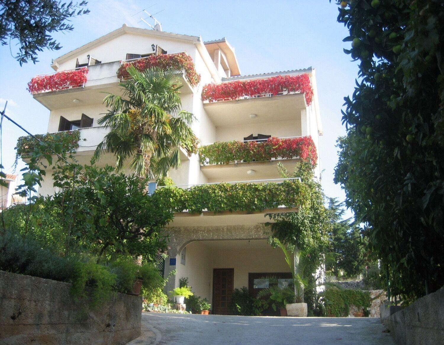 Apartments Biserka - 50 M From Beach Trogir Dış mekan fotoğraf